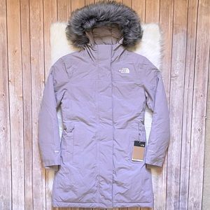 The North Face Women’s Arctic Parka Coat In Minimal Grey